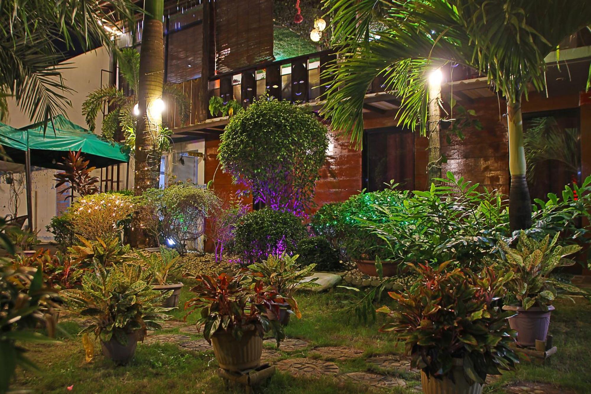 Palawan Uno Hotel Puerto Princesa Екстер'єр фото