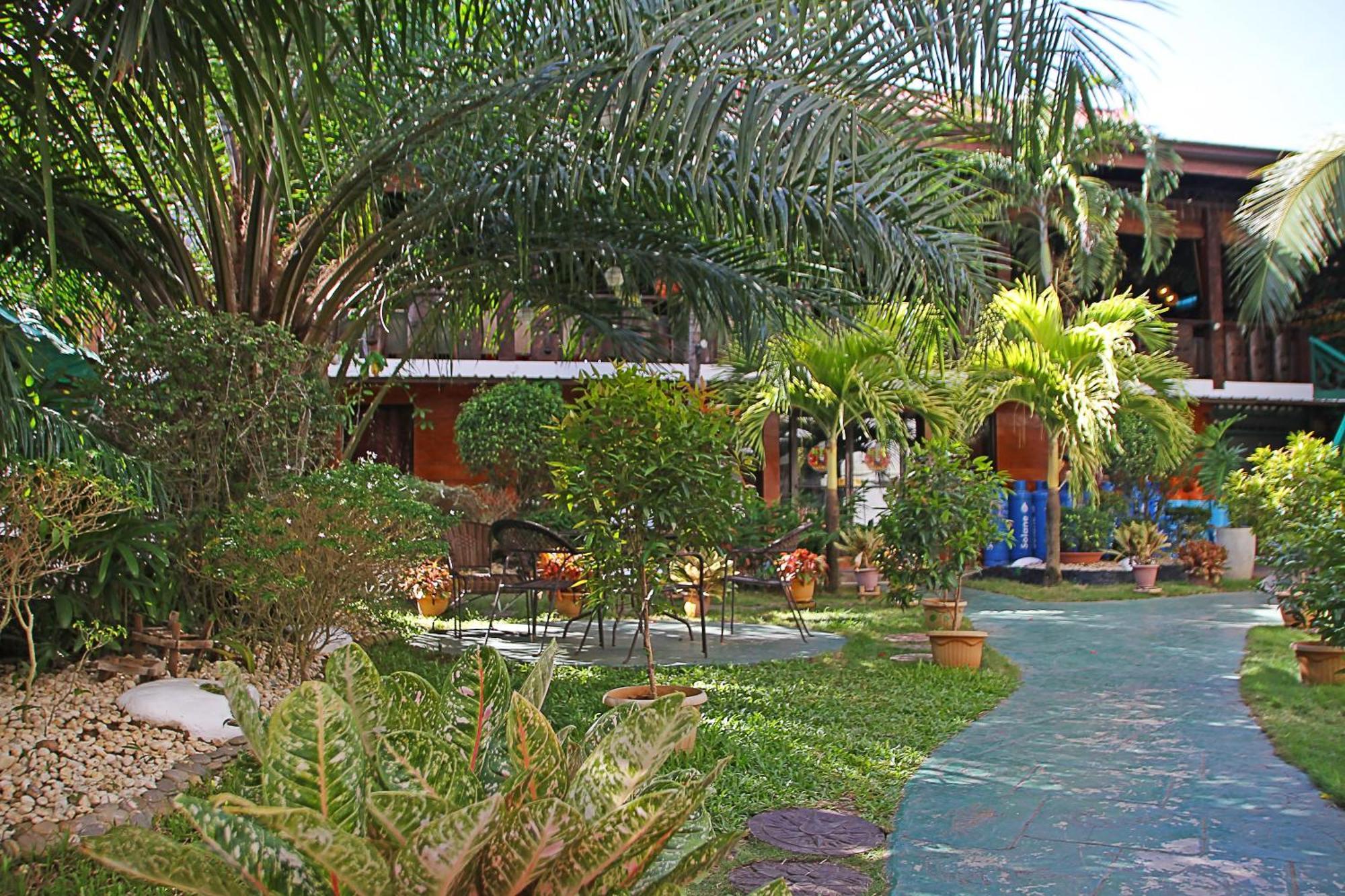 Palawan Uno Hotel Puerto Princesa Екстер'єр фото