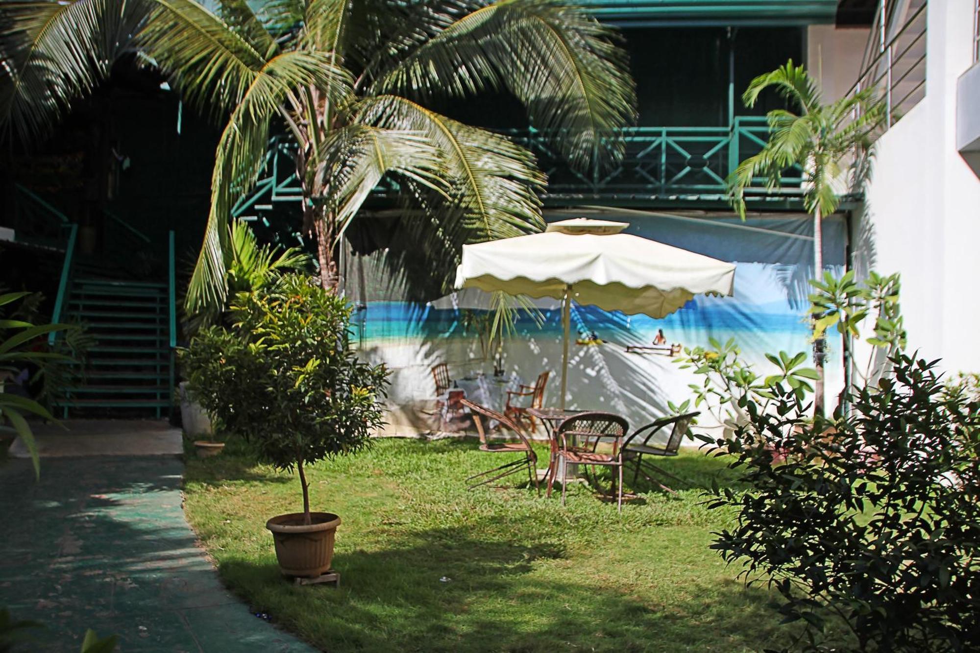 Palawan Uno Hotel Puerto Princesa Екстер'єр фото